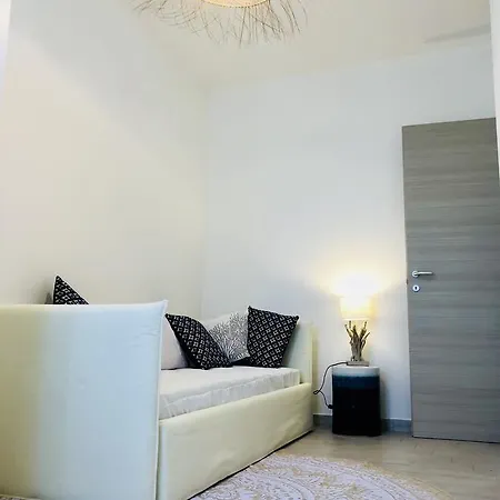 Residence Mar Mediterraneo Quartu Sant'Elena Exterior photo